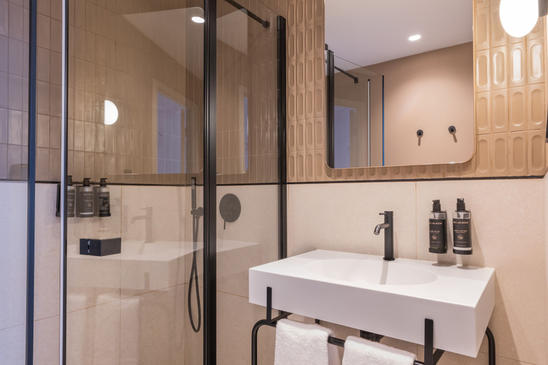 Bathroom 5, Ikonik Marengo, Alpes-Maritimes