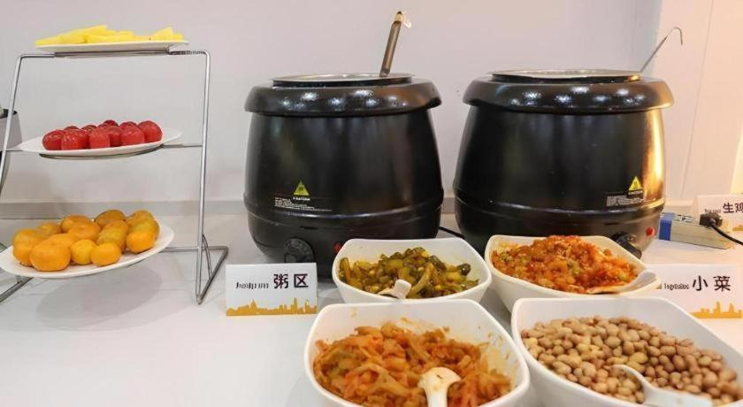 Food & Drinks 5, City Comfort Inn Wuhan Hankou Railway Station West Square, Wuhan