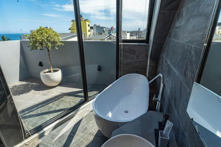 Bathroom 4, Sleeping Inn, Hualien