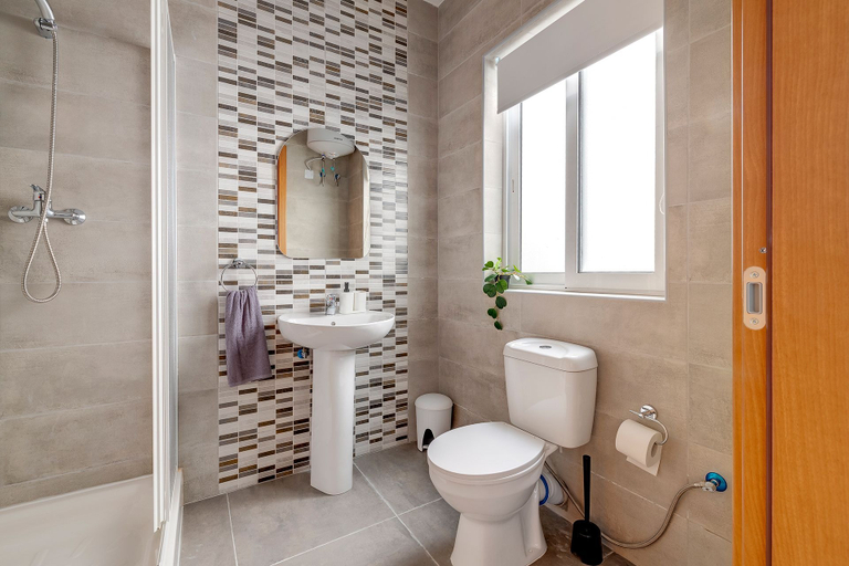 Others 5, Central Sliema 3-bedroom Retreat