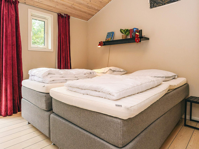 Others 5, 9 Person Holiday Home in Saeby, Frederikshavn
