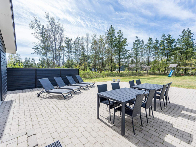Others 4, 5 Star Holiday Home in Henne, Varde