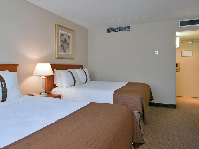 Bedroom 2, Quality Inn & Conference Centre Calgary - Macleod Trail, Division No. 6