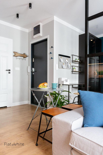 Others 4, Flat White Apartamenty Obywatelska 47, Zielona