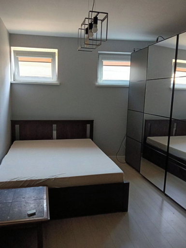 Others 5, Lumina 2BR Apt w/ Parking & Balcony & AC, Warsaw