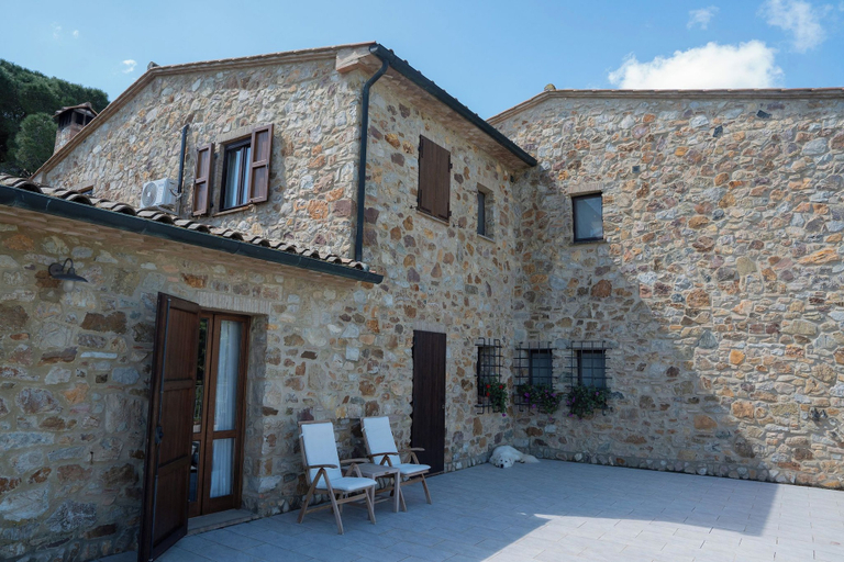 Exterior & Views 2, Agriturismo Aia Leccioni, Pisa