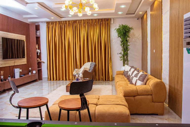 Others 5, TM Luxe Stays Apartment, Egbeda
