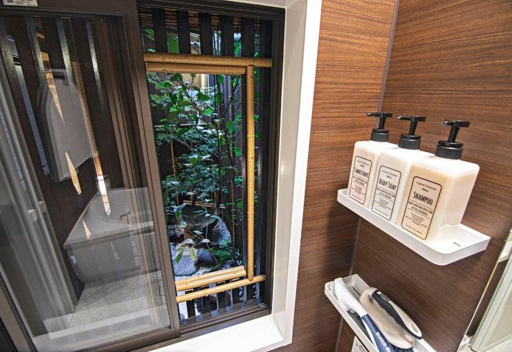 Bathroom 3, Toki No Yado Kamishichiken: Max 4ppl, 2min to Sightseeing, Kyoto