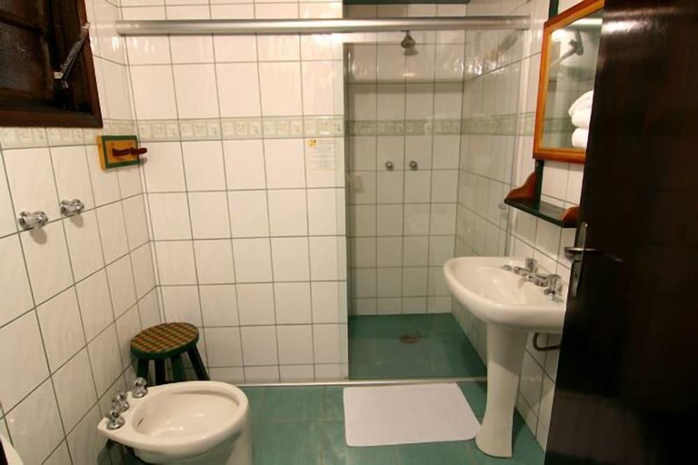 Bathroom 4, Pousada das Montanhas, Camanducaia
