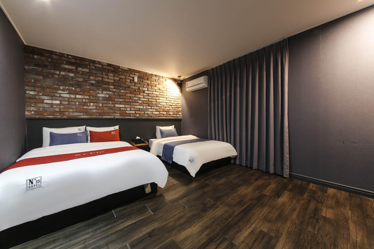 Bedroom 3, Busan Gijang No. 25 (Gyori), Gijang