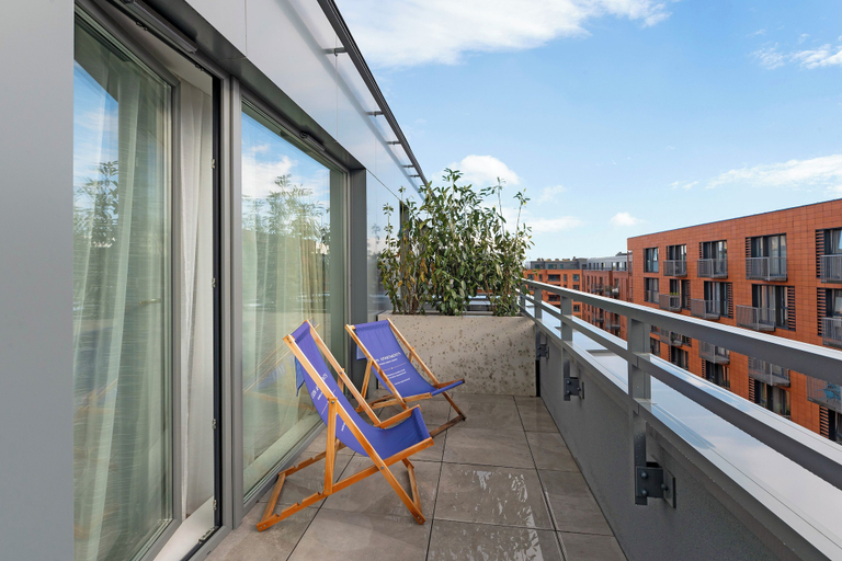 Others 5, Premium Apartments with Parking, Gdańsk City