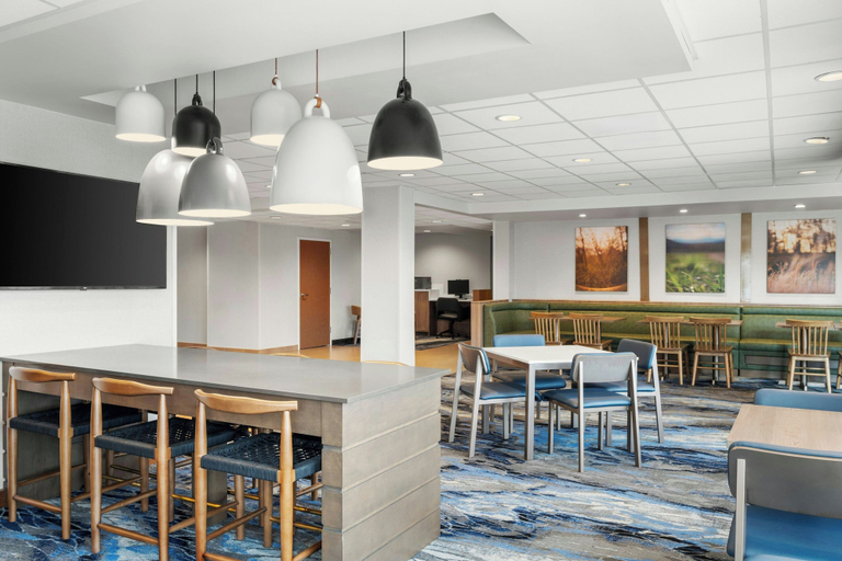 Food & Drinks 4, Fairfield Inn & Suites by Marriott Madison West/Middleton, Dane