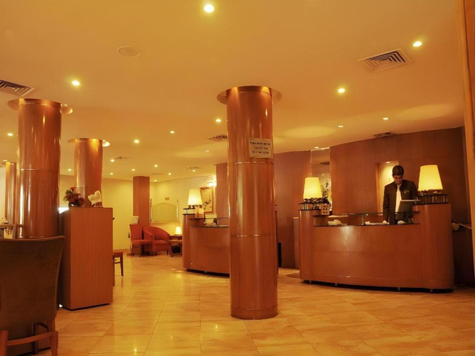 Others 5, Ohris Baseraa, Hyderabad