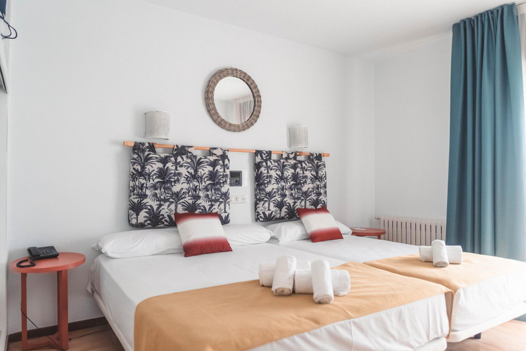 Bedroom 3, Hotel Con D Arbon, Pontevedra