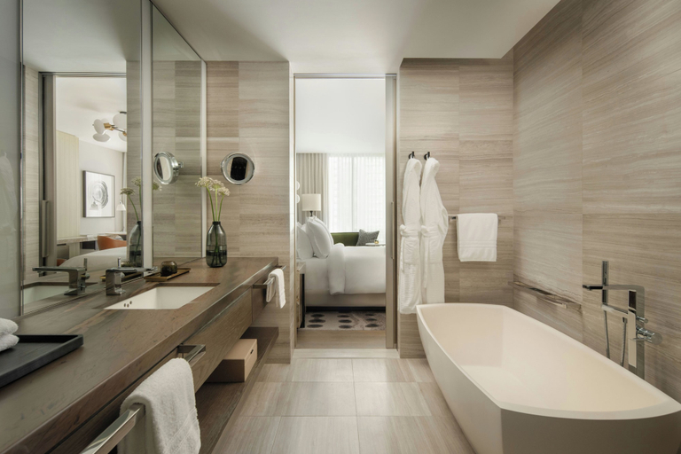 Bathroom 5, Four Seasons Hotel Toronto, Toronto
