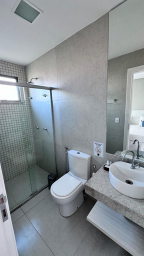 Bathroom 4, Illa Blue Village, Trairi