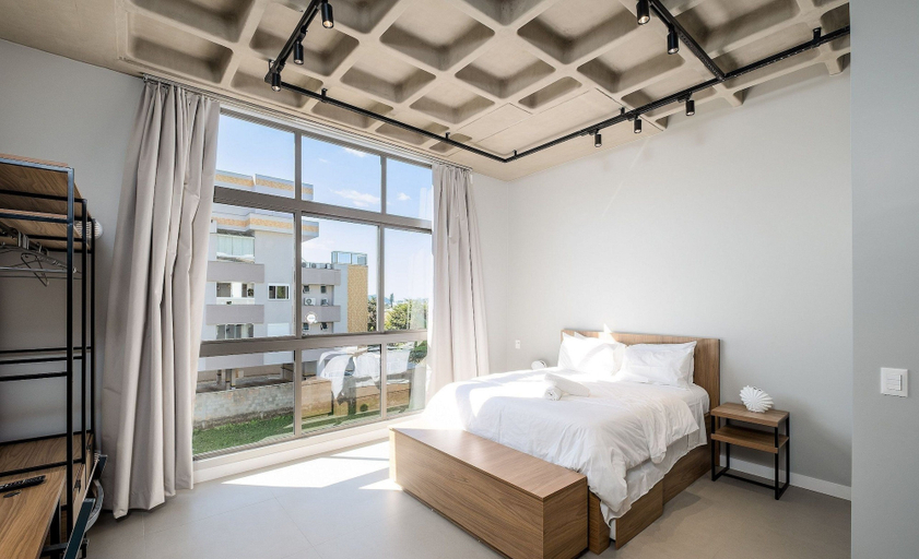Others 4, Studio for Couples 750m From Canas Beach Tps204, Florianopolis