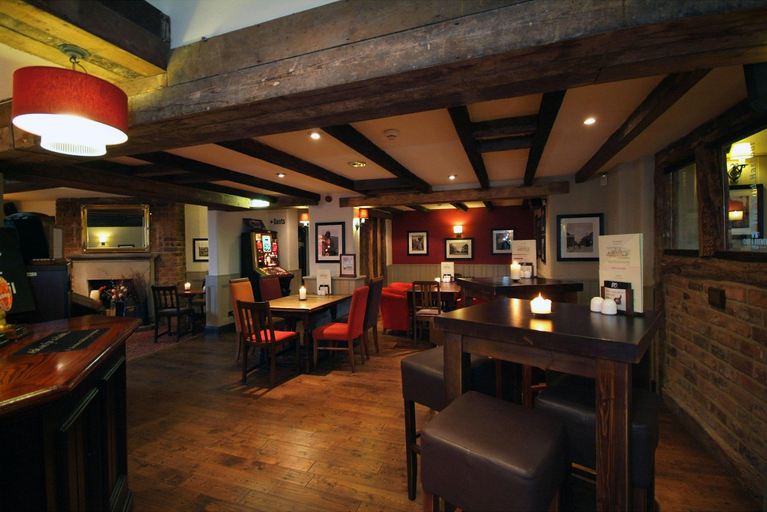 Food & Drinks 5, Premier Inn Swindon North, Swindon