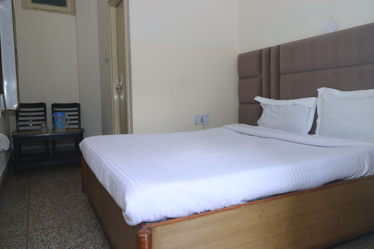 Others 2, HOTEL SHIV VISHRAM, Hardwar