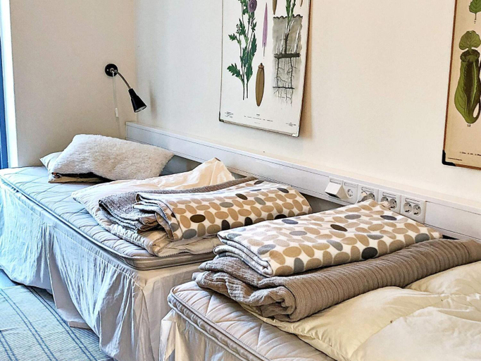 Bedroom 2, person holiday home in Tvaaker-By Traum, Varberg