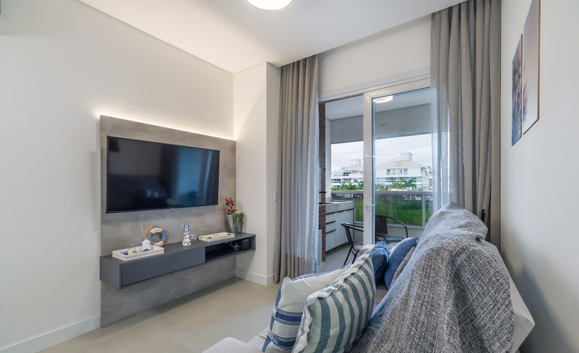 Others 3, Apart in Cond. w/ Pool 400m From the Beach Tdb0101, Florianopolis