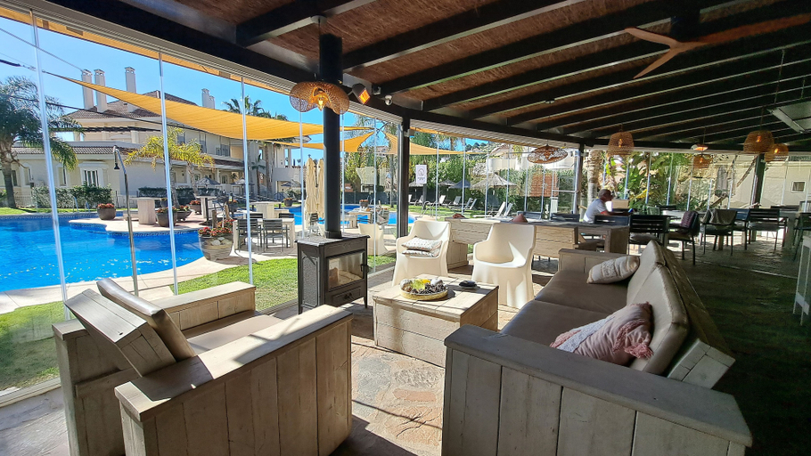 Food & Drinks 5, Aloha Hill Club Golf & Spa Apartments, Málaga