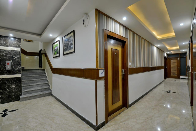 Public Area 2, Hotel Mayur by RoomsInc, Reasi