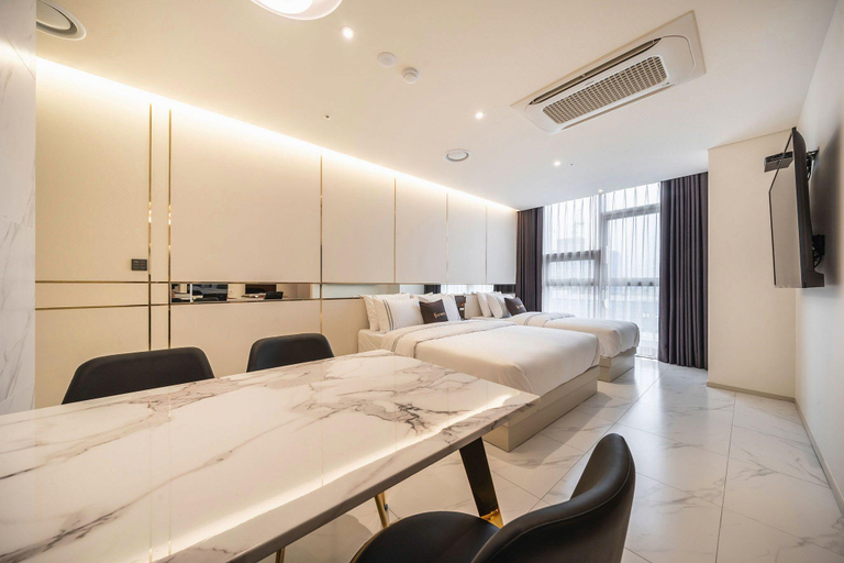 Bedroom 4, Gimpo JJ Hotel, Gimpo