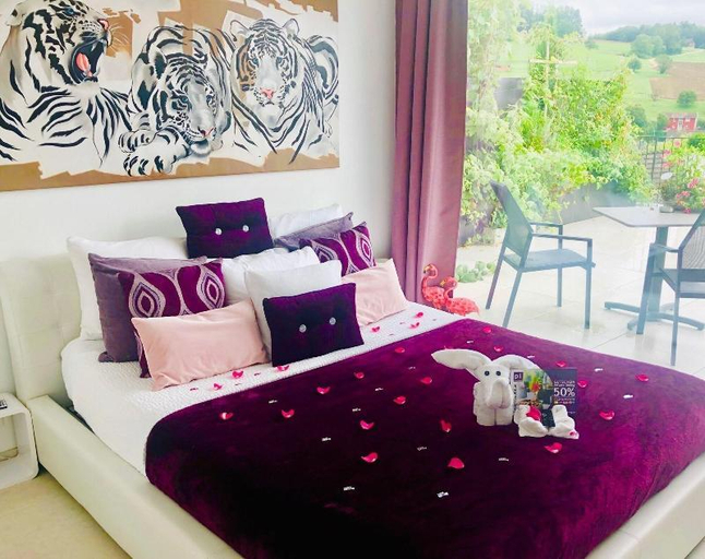 Bedroom, perfect lifestyle Design Boutique & Private SPA, Baden