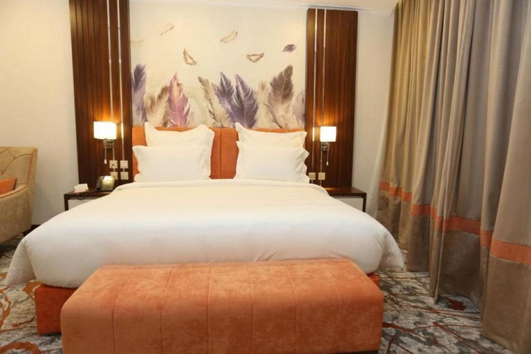 Bedroom 3, Tulip Plaza Hotel