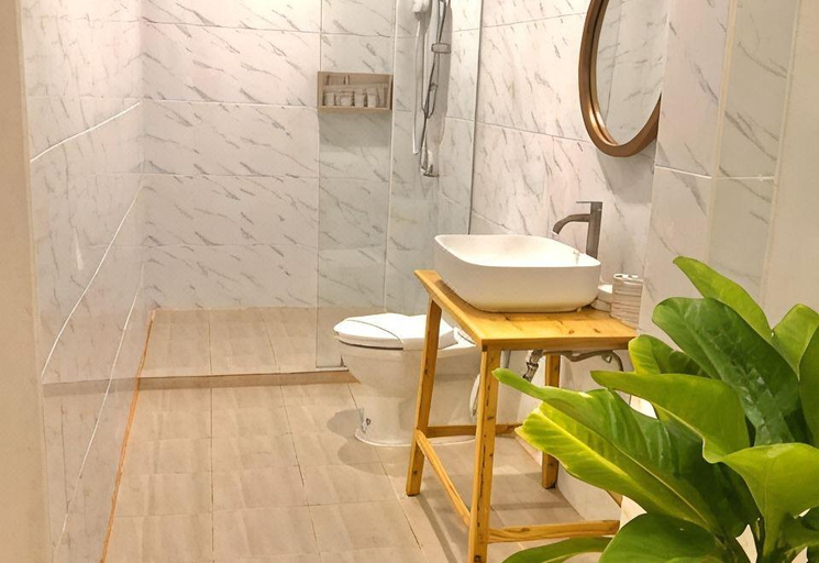 Bathroom 3, Baancaptainhook pool kohlarn, Pattaya