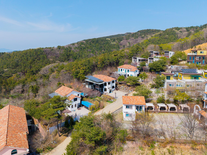 Others 4, Uno Palace, Ongjin