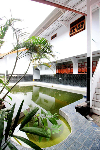 Exterior & Views 2, RedDoorz Plus near Alun Alun Selatan, Yogyakarta