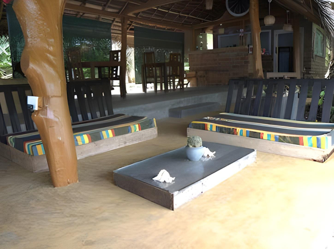 Others 4, coconut island cabanas, Tangalle
