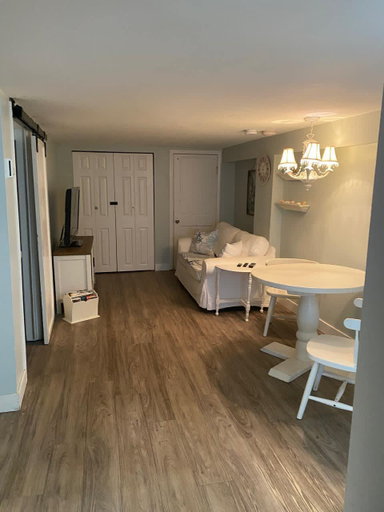 Bedroom 1, Quaint 1 Bedroom Suite, Victoria, BC, Capital