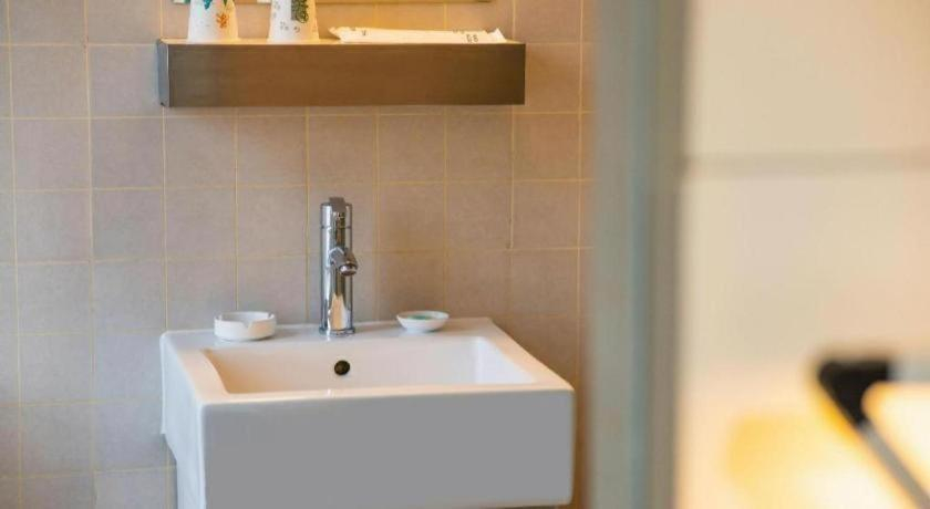 Bathroom 4, Jinjiang Inn Select Changchun Yuanda Street, Changchun