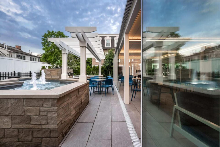 Sport & Beauty 2, 124 on Queen Hotel & Spa, Niagara