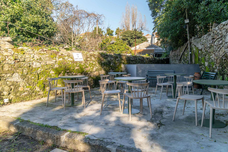 Food & Drinks, Limehome Porto Rua de Dom Manuel II, Porto