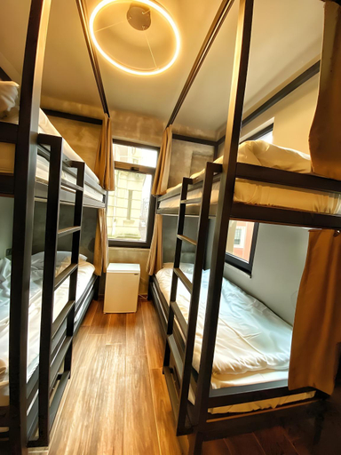 Bedroom 3, Nomad Hostel Karakoy, Beyoğlu