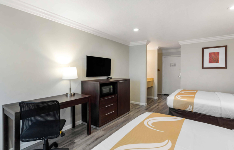 Bedroom 4, Quality Inn Long Beach - Signal Hill, Los Angeles
