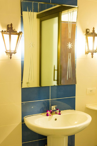 Bathroom, JR Siam Kata Resort, Phuket Island