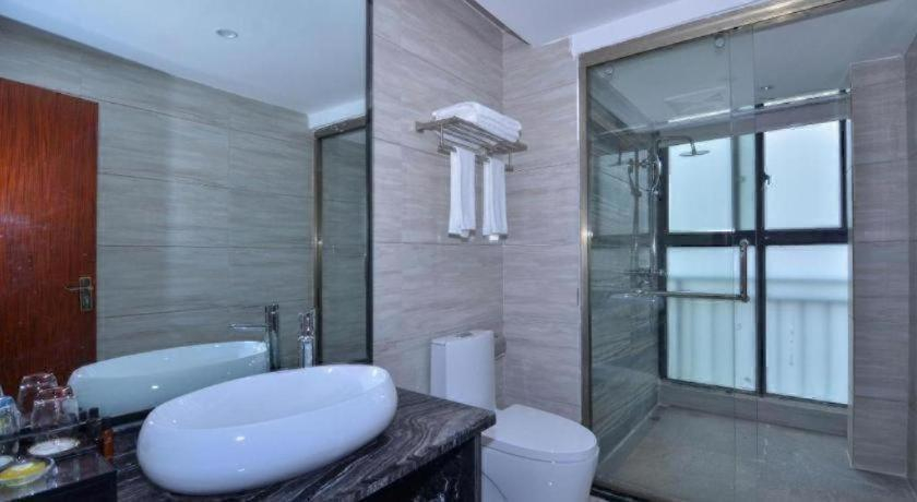Bathroom, Zhangjiajie Interpersonal Boutique Hotel, Zhangjiajie
