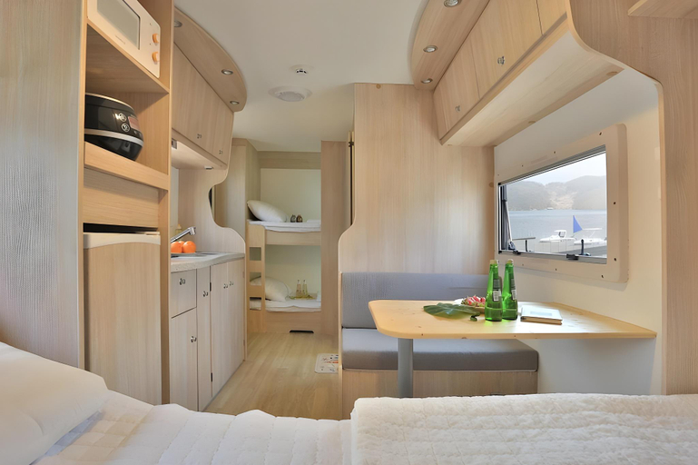 Bedroom, Poseidon Caravan, Gapyeong