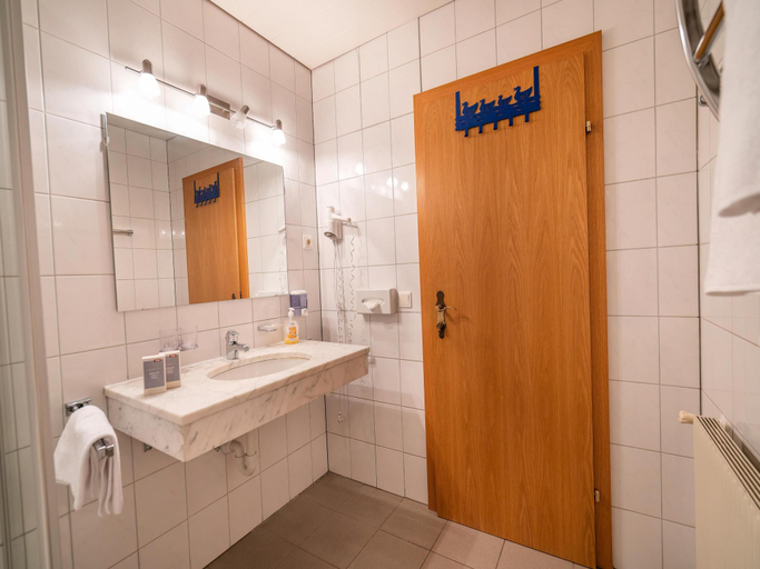 Bathroom 3, Apartment Neustift near Stubai Ski Lift, Innsbruck Land