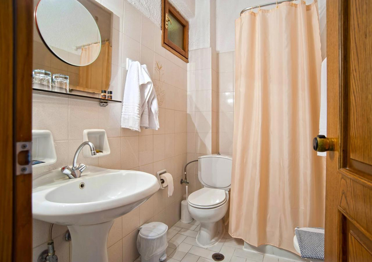 Bathroom 4, Olympic Hotel, Central Greece