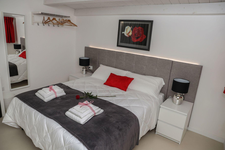 Bedroom 3, La Civita B&B, Bari