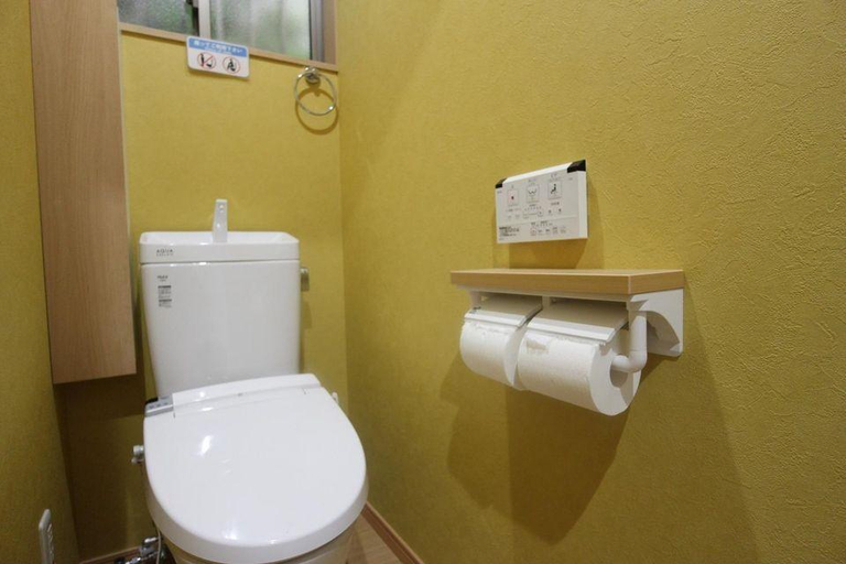Bathroom, Yadokari Shima, Shima