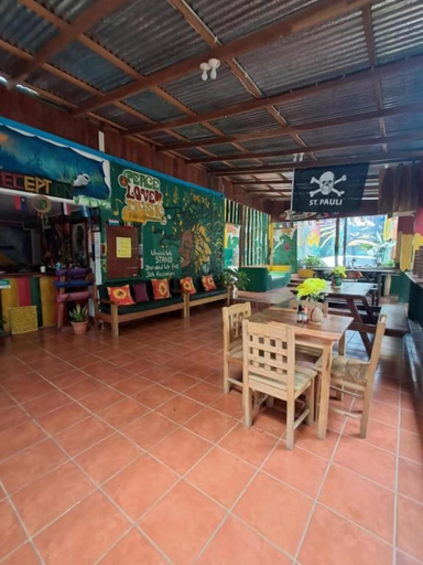 Food & Drinks 3, Lazy Crab Hostel, Lago de Nicaragua