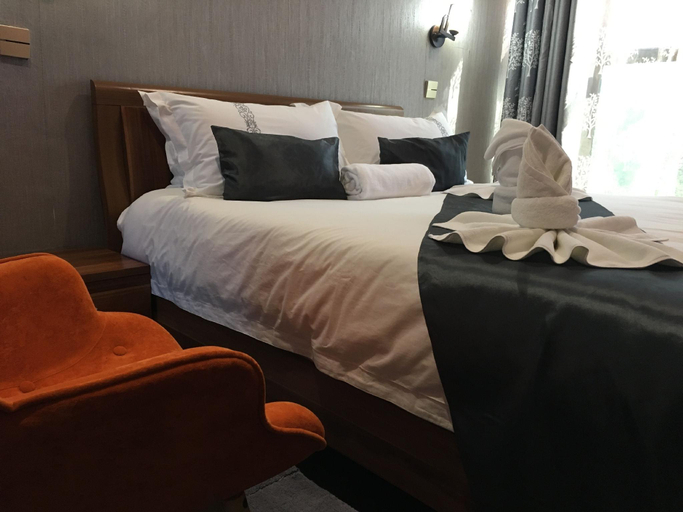 Others 4, Kanyi Guest House, Palapye