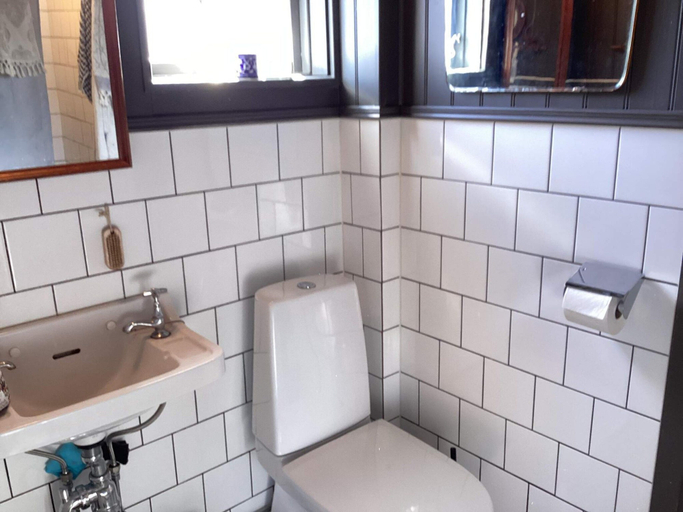 Bathroom, 8 Person Holiday Home in Bovallstrand, Tanum
